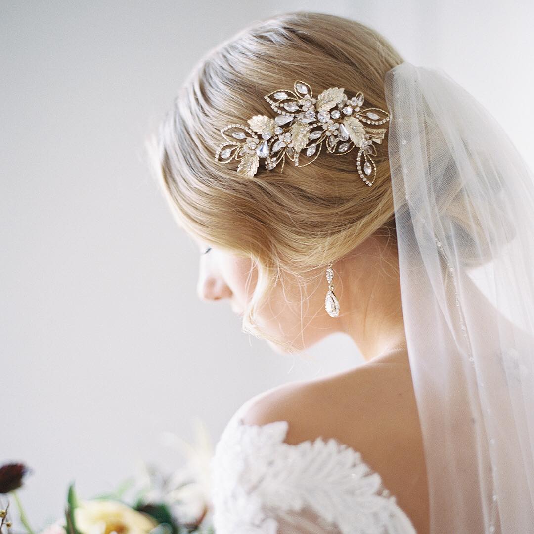 How To Pick The Right Veil For Your Dress - Laura Jayne Accessories