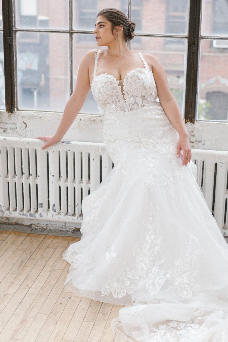 tavle kvalitet Springe Plus Size Wedding Dresses Chicago | The Crystal Bride